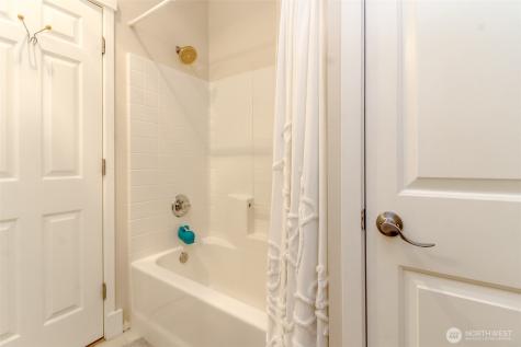 4127 248th Court SE Sammamish WA 98029