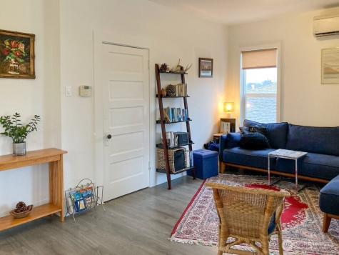 3943 S Orcas Street Seattle WA 98118