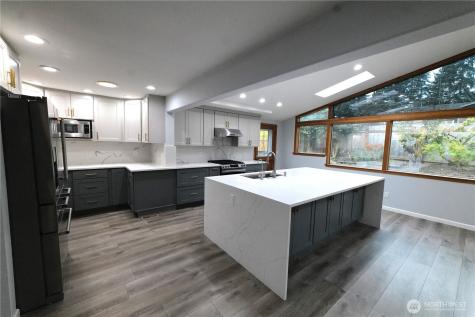 701 124th Avenue NE Bellevue WA 98005