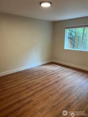 14309 NE 7th Place Bellevue WA 98007