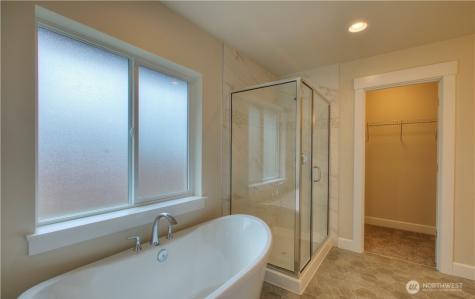 27123 122nd Place SE Kent WA 98030