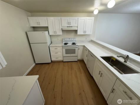 6479 137th Avenue NE Redmond WA 98052