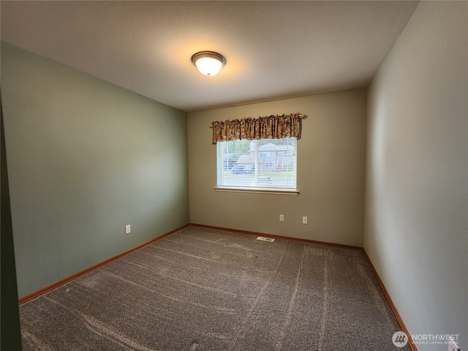 2919 Viewmont Place Camano Island WA 98282
