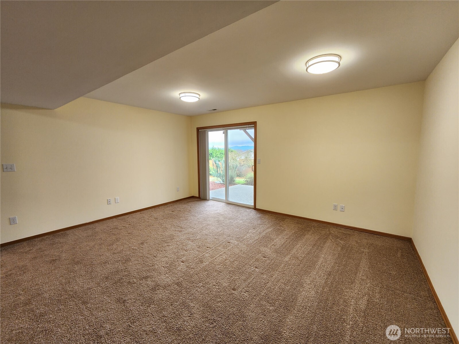 2919 Viewmont Place Camano Island WA 98282