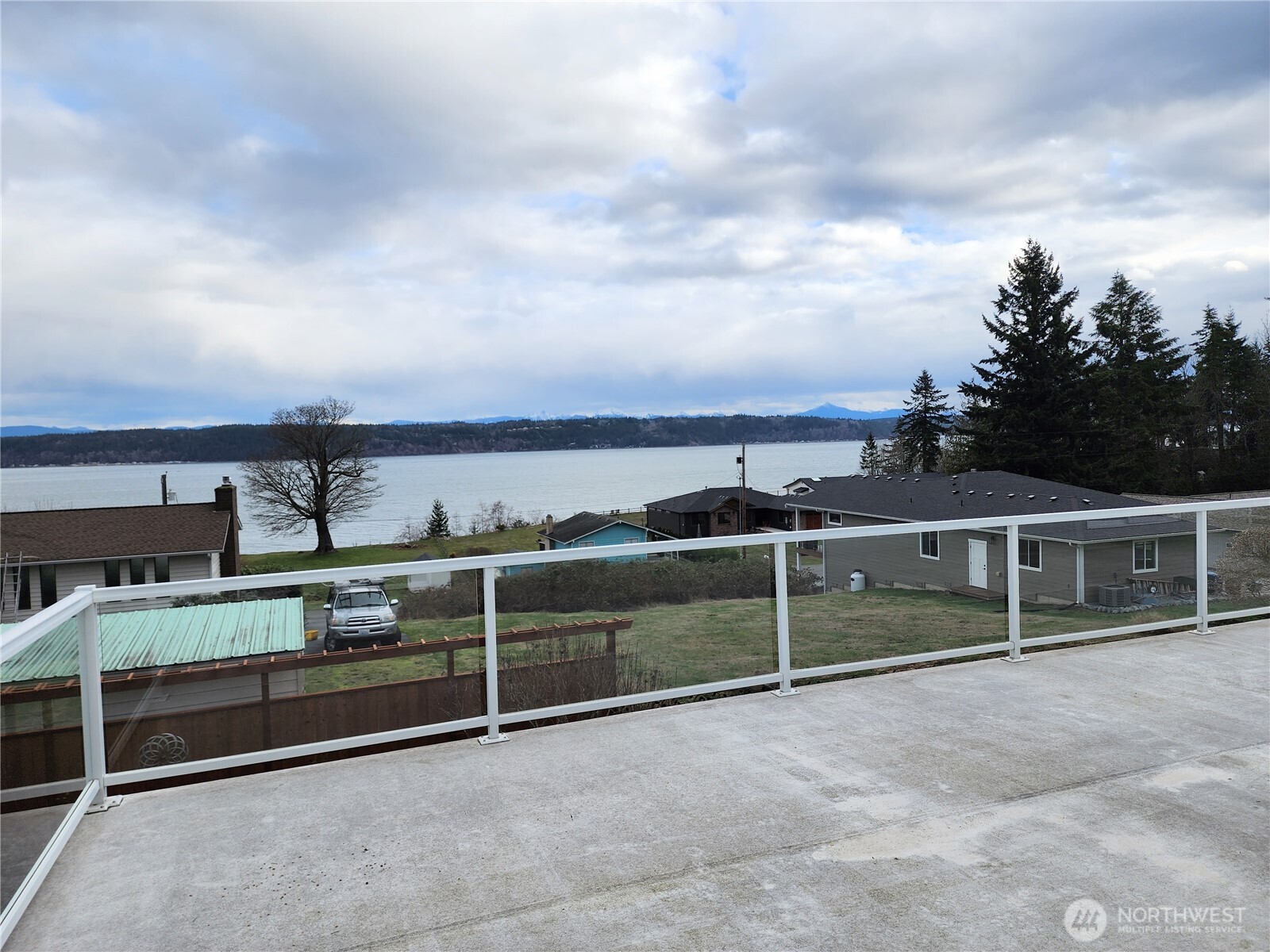 2919 Viewmont Place Camano Island WA 98282
