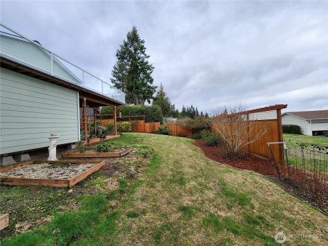 2919 Viewmont Place Camano Island WA 98282