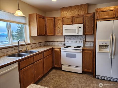 2919 Viewmont Place Camano Island WA 98282