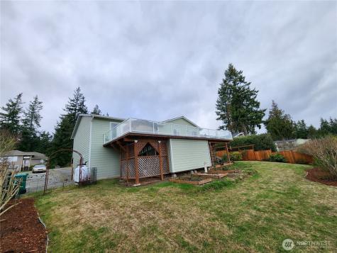2919 Viewmont Place Camano Island WA 98282