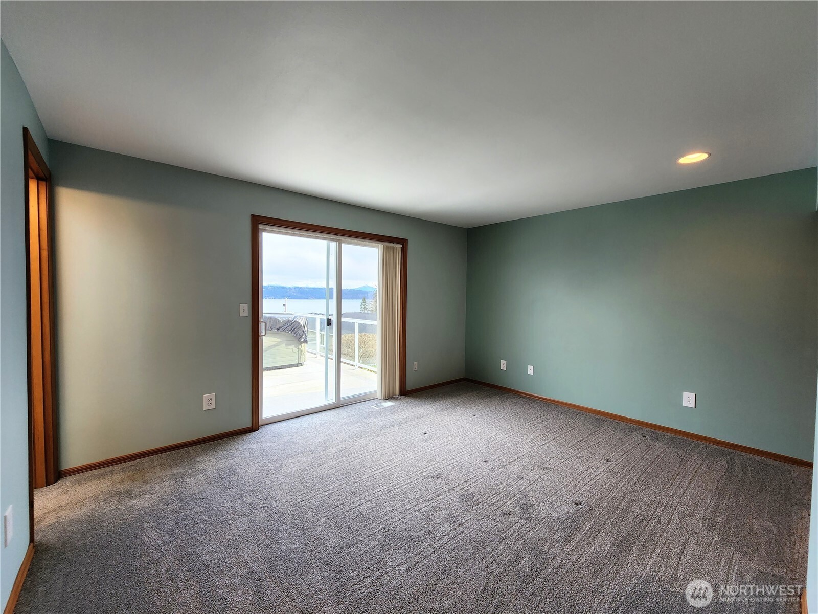 2919 Viewmont Place Camano Island WA 98282