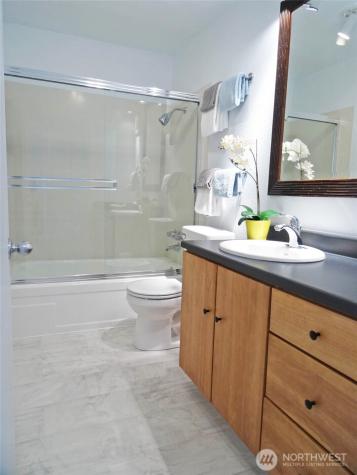 343 4th Avenue Kirkland WA 98033