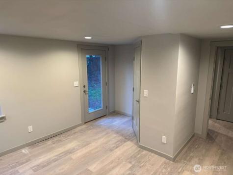 21836 SE 268th Street Maple Valley WA 98038