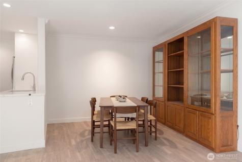 6333 Lake Washington Boulevard NE Kirkland WA 98033