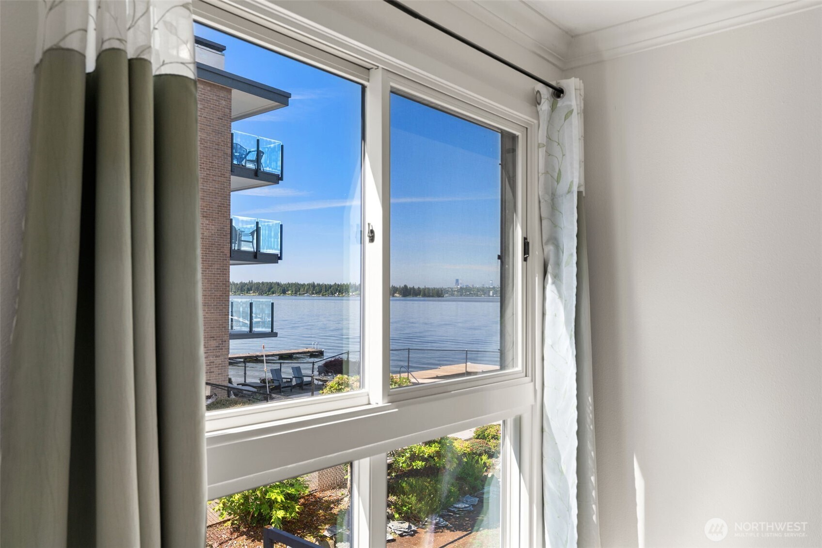6333 Lake Washington Boulevard NE Kirkland WA 98033