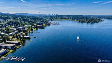 6333 Lake Washington Boulevard NE Kirkland WA 98033