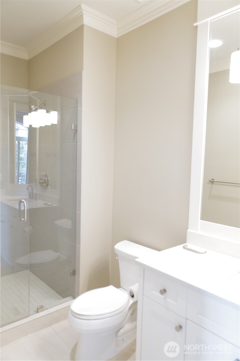 9723 NE 13th Street Clyde Hill WA 98004