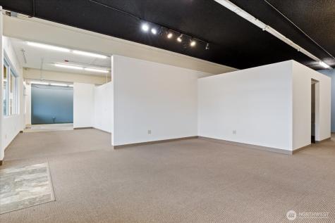 270 SE Pioneer Way Oak Harbor WA 98277