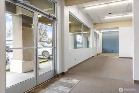 270 SE Pioneer Way Oak Harbor WA 98277