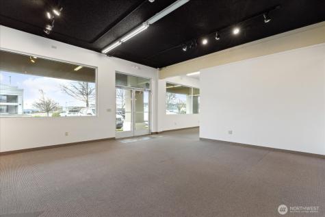270 SE Pioneer Way Oak Harbor WA 98277