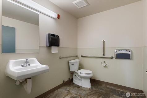 270 SE Pioneer Way Oak Harbor WA 98277