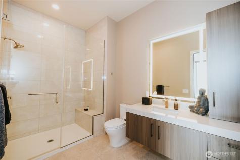 1340 4th Avenue Seattle WA 98101