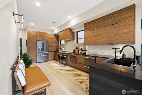 615 E Pike Street Seattle WA 98122