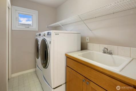 12115 SE 41st Bellevue WA 98006