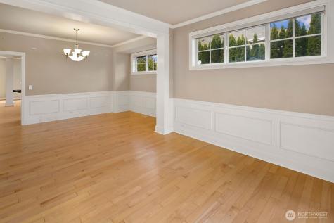12115 SE 41st Bellevue WA 98006