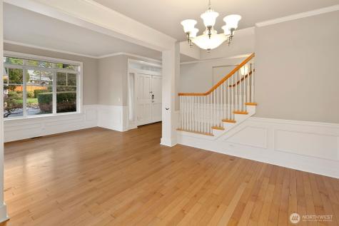 12115 SE 41st Bellevue WA 98006