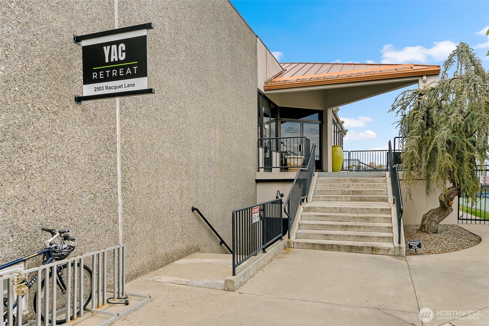 2501 Racquet Lane Yakima WA 98902