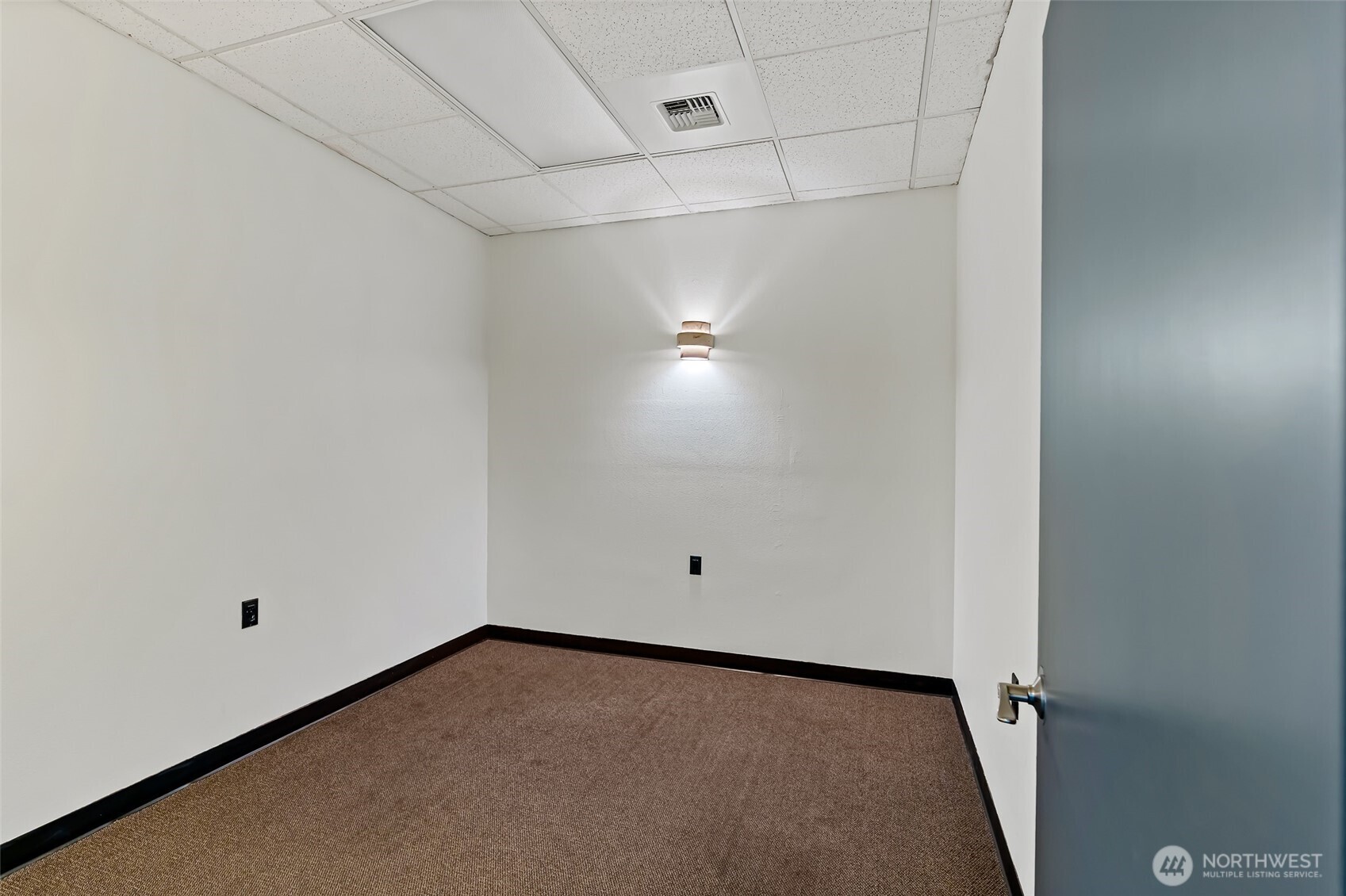 2501 Racquet Lane Yakima WA 98902