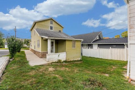532 Herman Avenue Star City WV 26505