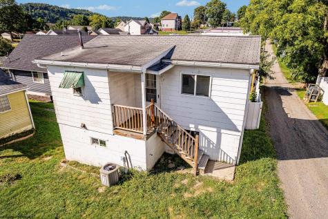 532 Herman Avenue Star City WV 26505
