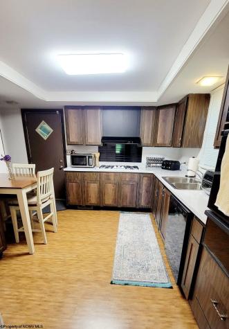 1024 Cayton Street Morgantown WV 26505