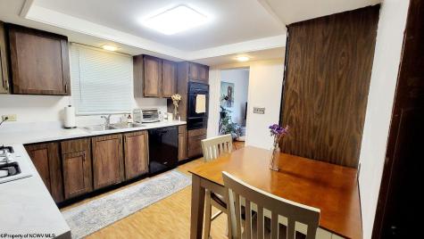 1024 Cayton Street Morgantown WV 26505