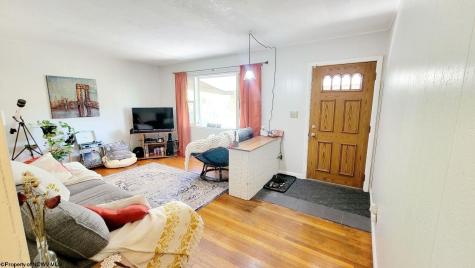 1024 Cayton Street Morgantown WV 26505
