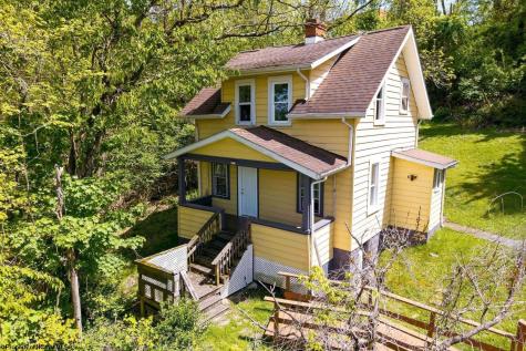 1024 Cayton Street Morgantown WV 26505