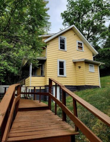 1024 Cayton Street Morgantown WV 26505