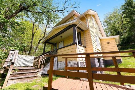 1024 Cayton Street Morgantown WV 26505