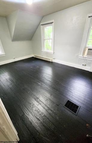 1024 Cayton Street Morgantown WV 26505