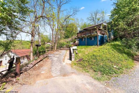 1024 Cayton Street Morgantown WV 26505