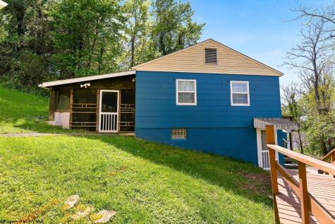 1024 Cayton Street Morgantown WV 26505