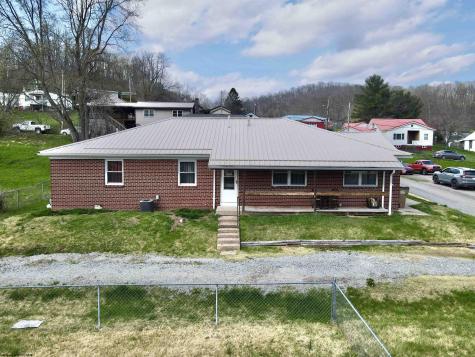 803 Airforce Road Weston WV 26452