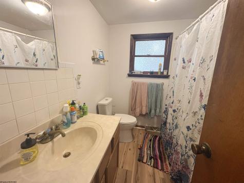 128 Coleman Avenue Clarksburg WV 26301