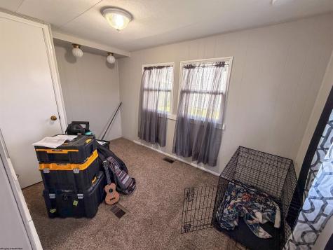 128 Coleman Avenue Clarksburg WV 26301