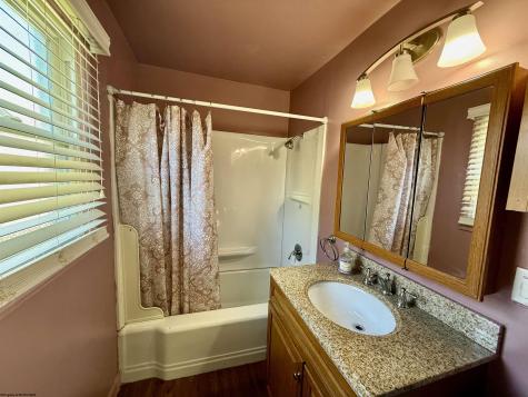 313 Thomas Avenue Nutter Fort WV 26301