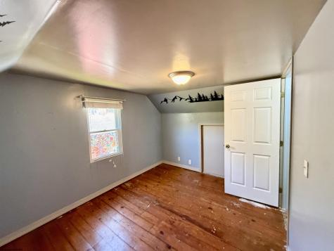 313 Thomas Avenue Nutter Fort WV 26301