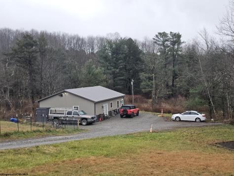 82 Red Oak Drive Albright WV 26519