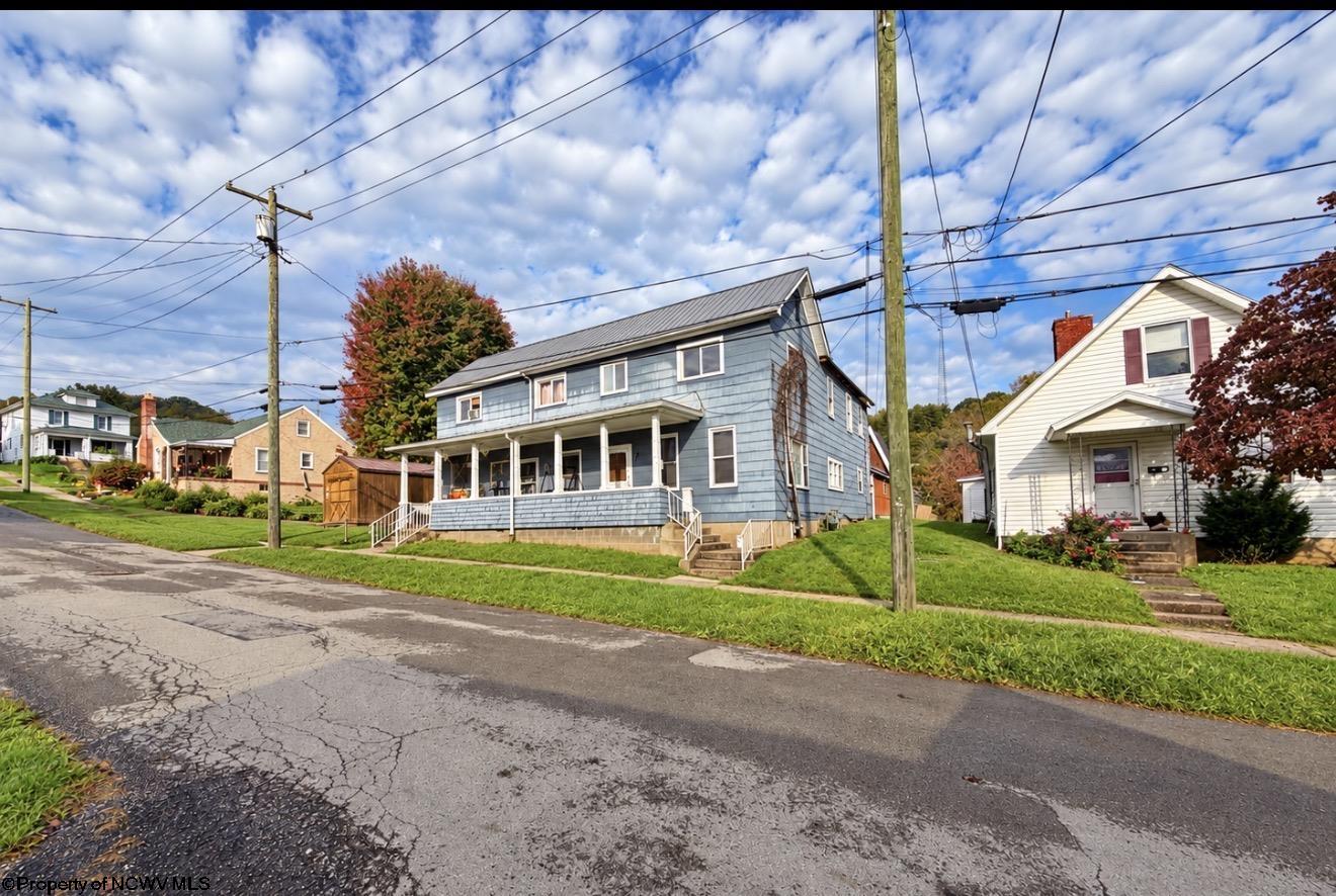 124 Chestnut Street Weston WV 26452