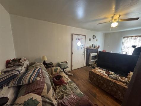 124 Chestnut Street Weston WV 26452