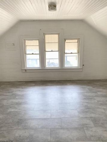 605 Walnut Avenue Fairmont WV 26554